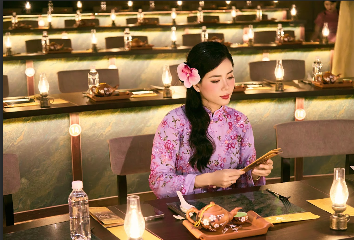 Dinner Show tại Việt Nam khác gì so với Cabaret Show tại Thái Lan?